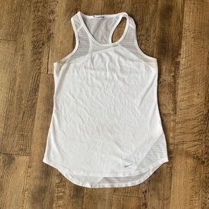 Woman’s Nike Tank Top White Size S